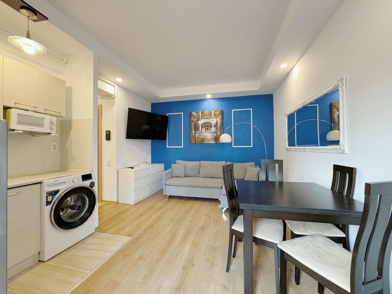 Pipera  Cosmopolis Inchiriere 2 camere   Loc parcare