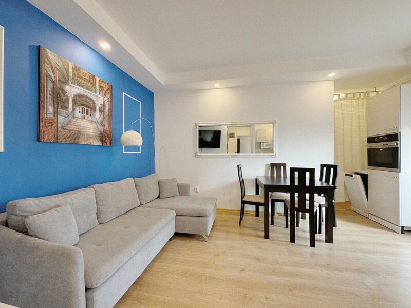 Pipera  Cosmopolis Inchiriere 2 camere   Loc parcare