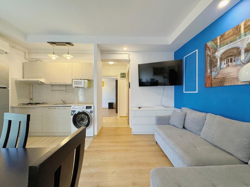 Pipera  Cosmopolis Inchiriere 2 camere   Loc parcare